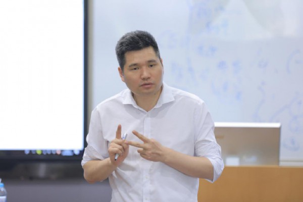 爸爸的选择CEO王胜地北大光华课程分享：有机增长