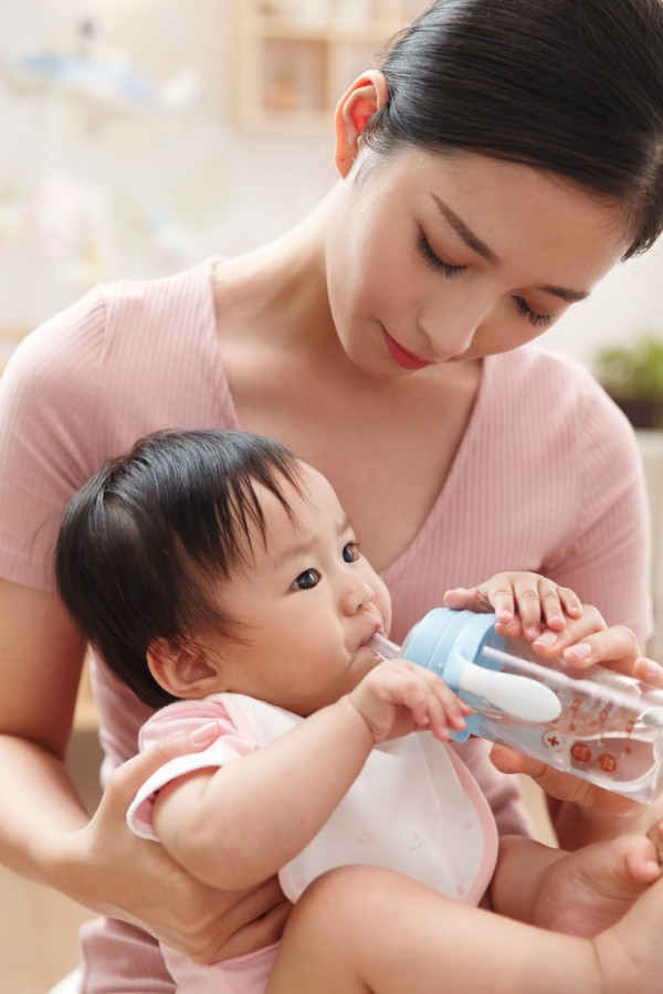 天才搭档乳铁蛋白调制乳粉：科学搭配·均衡营养   增强宝宝免疫力的好选择