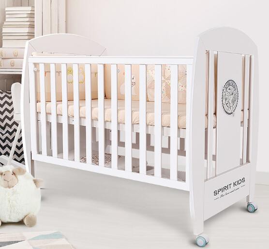给宝宝选择什么床好  spiritkids宝宝实木婴儿床呵护宝宝的睡眠